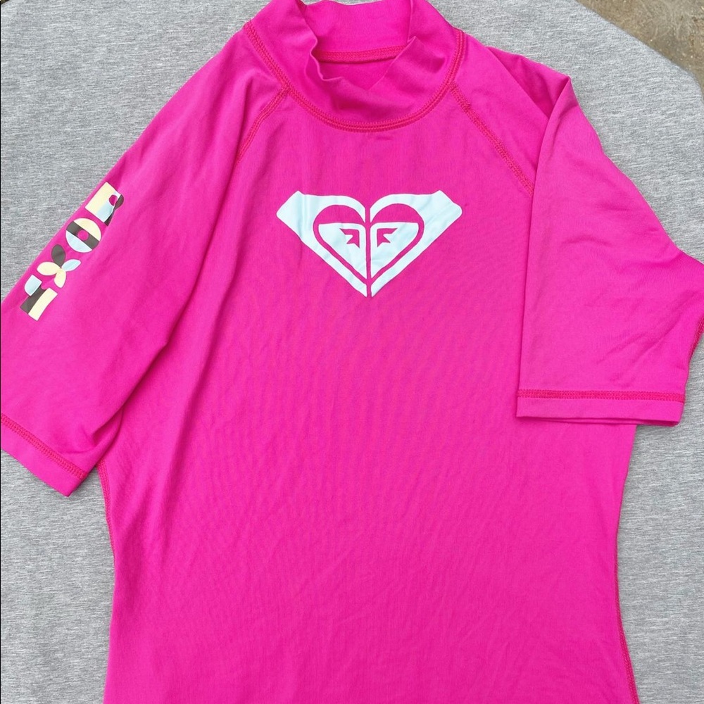 Roxy women rashguard short sleeve size 8